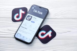 The Ultimate Guide To Using TikTok Downloaders On IOS And Android