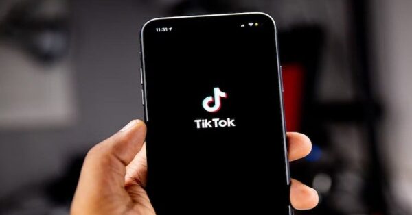Top TikTok Downloader Software For PCs: Save Videos On Your Computer